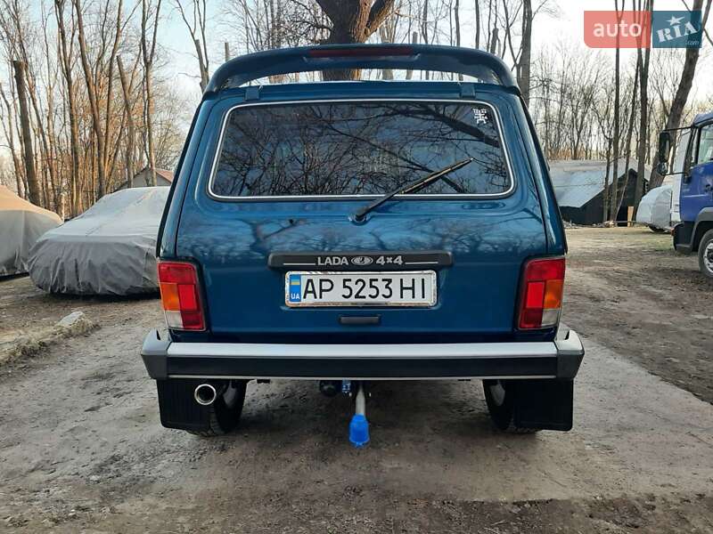 Внедорожник / Кроссовер ВАЗ / Lada 21214 / 4x4 2011 в Киеве