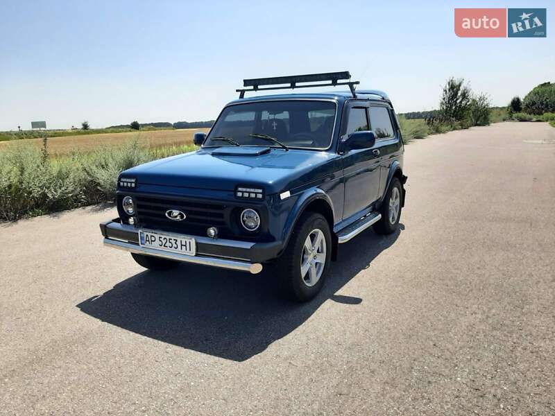 Внедорожник / Кроссовер ВАЗ / Lada 21214 / 4x4 2011 в Киеве