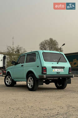 Внедорожник / Кроссовер ВАЗ 21214 / 4x4 2005 в 
