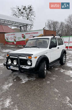 Внедорожник / Кроссовер ВАЗ / Lada 21214 / 4x4 2010 в Харькове