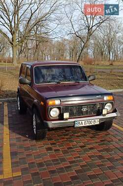 Позашляховик / Кросовер ВАЗ 21214 / 4x4 2012 в 