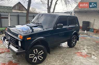 Позашляховик / Кросовер ВАЗ / Lada 21214 / 4x4 2018 в Охтирці