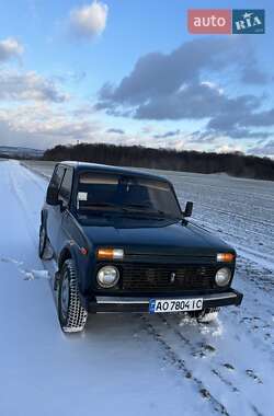 Позашляховик / Кросовер ВАЗ / Lada 21214 / 4x4 2003 в Деражні