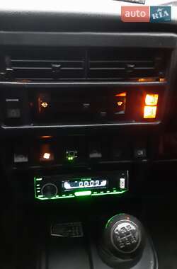Внедорожник / Кроссовер ВАЗ 21214 / 4x4 2011 в 