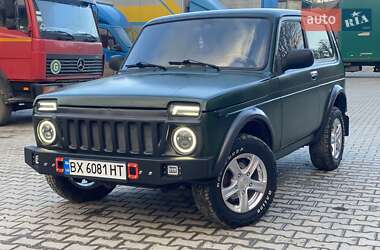 Позашляховик / Кросовер ВАЗ / Lada 21214 / 4x4 2012 в Хмельницькому