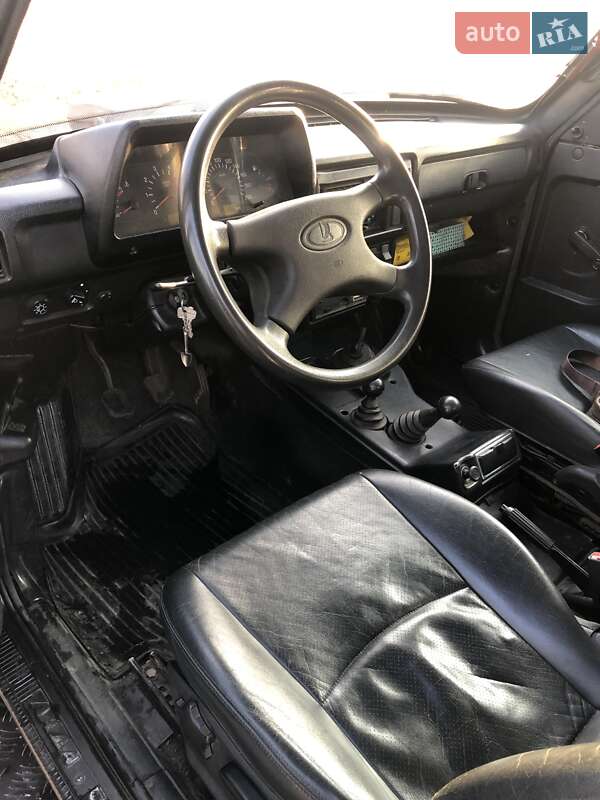 Внедорожник / Кроссовер ВАЗ / Lada 21214 / 4x4 2011 в Краматорске