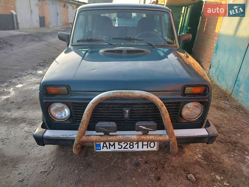 Позашляховик / Кросовер ВАЗ 21214 / 4x4 2005 в 