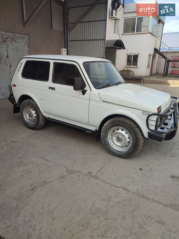 Позашляховик / Кросовер ВАЗ / Lada 21214 / 4x4 2008 в Кривому Розі фото 4 Позашляховик / Кросовер ВАЗ / Lada 21214 / 4x4 2008 в Кривому Розі