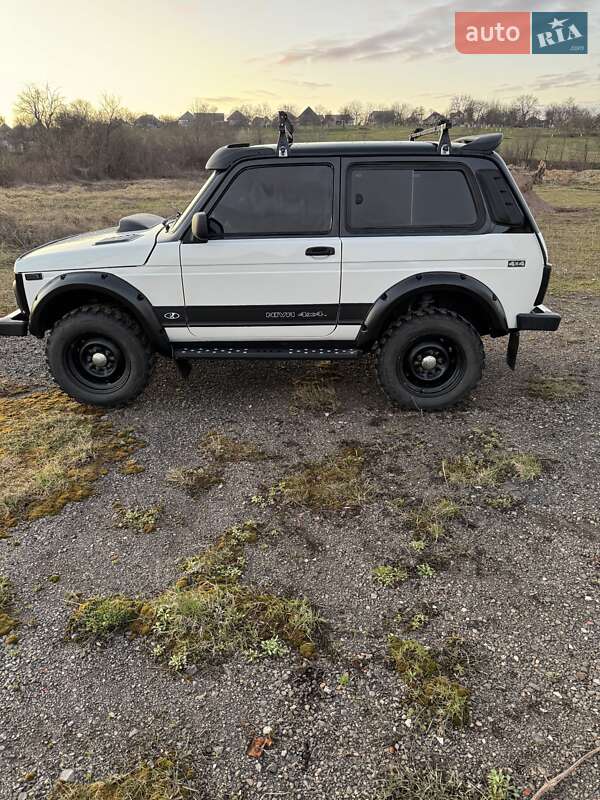 Внедорожник / Кроссовер ВАЗ / Lada 21214 / 4x4 2005 в Ужгороде