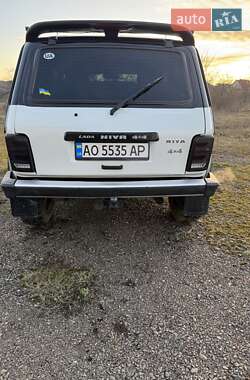 Внедорожник / Кроссовер ВАЗ / Lada 21214 / 4x4 2005 в Ужгороде