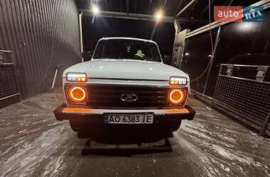 Внедорожник / Кроссовер ВАЗ 21214 / 4x4 2017 в Ужгороде