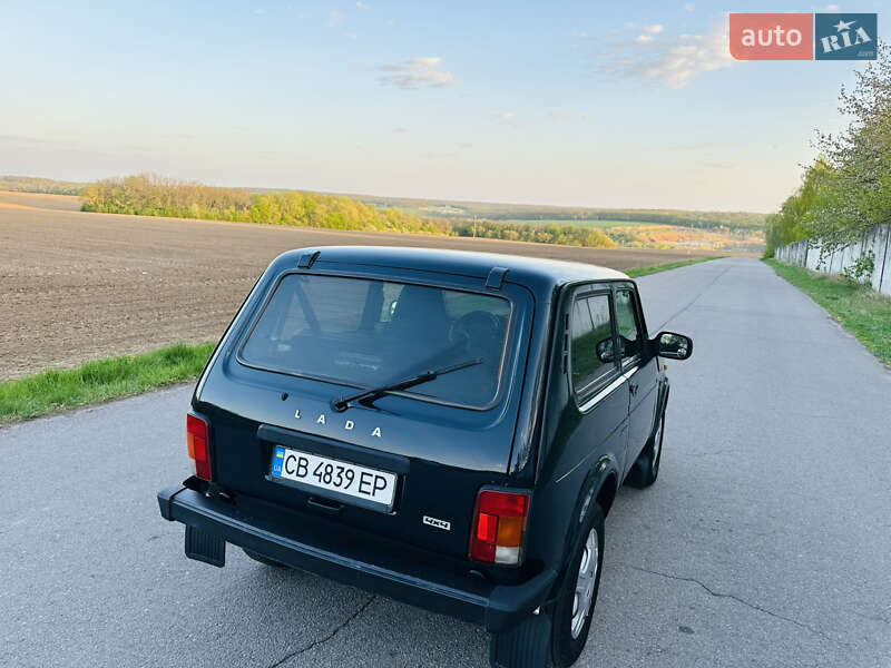 Позашляховик / Кросовер ВАЗ / Lada 21214 / 4x4 2017 в Умані