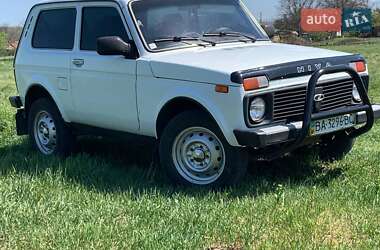 Позашляховик / Кросовер ВАЗ 21214 / 4x4 2013 в Захарівці