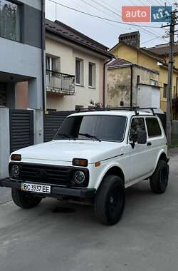 Внедорожник / Кроссовер ВАЗ 21214 / 4x4 2008 в Львове
