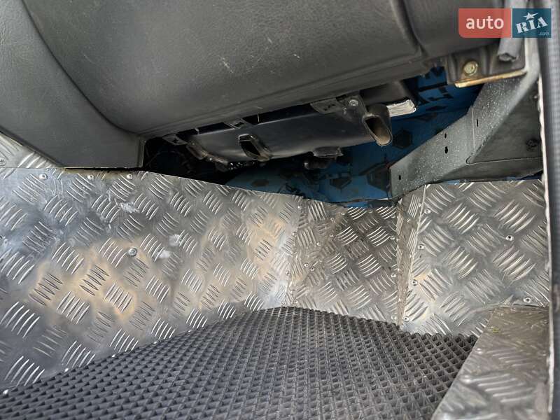 Позашляховик / Кросовер ВАЗ / Lada 21214 / 4x4 2008 в Умані