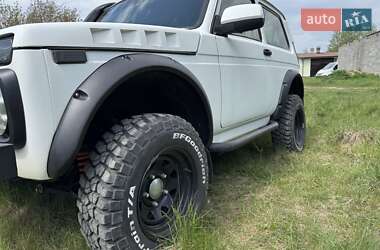 Позашляховик / Кросовер ВАЗ 21214 / 4x4 2008 в 