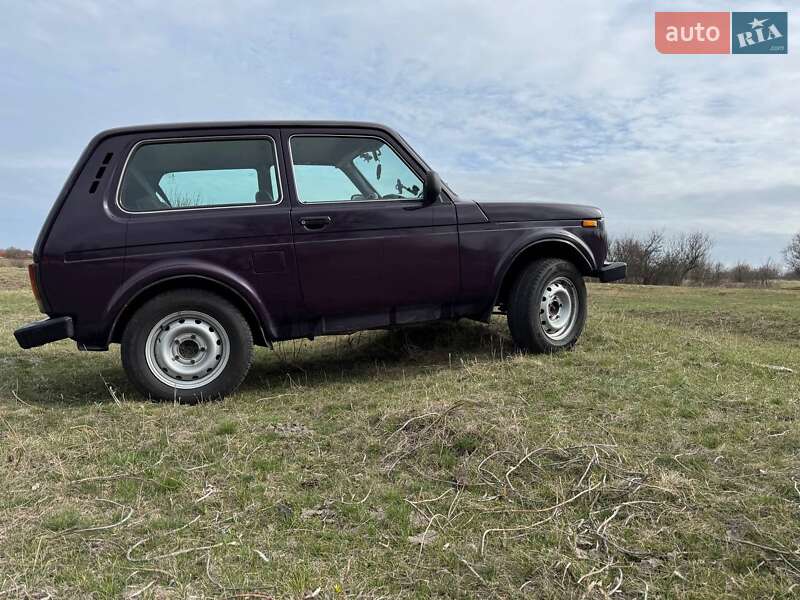 Позашляховик / Кросовер ВАЗ / Lada 21214 / 4x4 2016 в Дніпрі