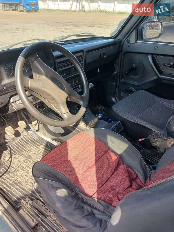 Внедорожник / Кроссовер ВАЗ / Lada 21214 / 4x4 2012 в Сумах
