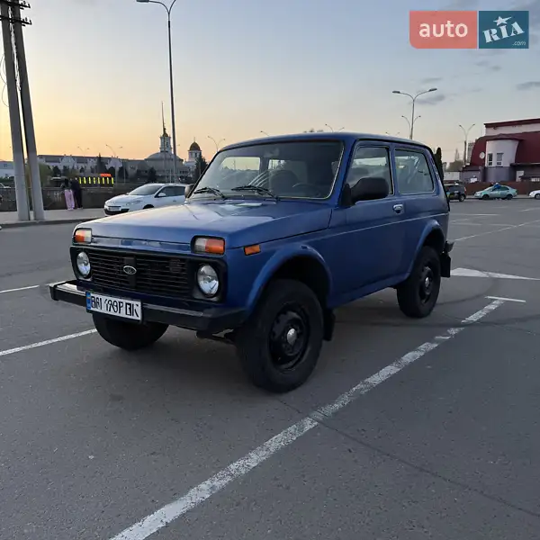 Внедорожник / Кроссовер ВАЗ 21214 / 4x4 2012 в 