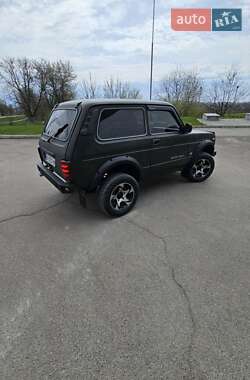 Внедорожник / Кроссовер ВАЗ 21214 / 4x4 2016 в 