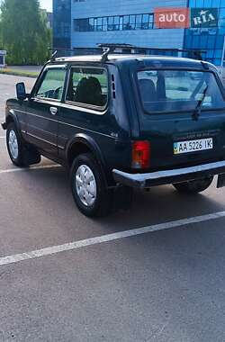 Внедорожник / Кроссовер ВАЗ 21214 / 4x4 2009 в 