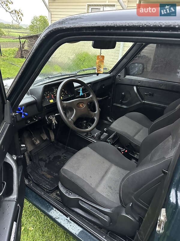 Внедорожник / Кроссовер ВАЗ / Lada 21214 / 4x4 2012 в Золочеве