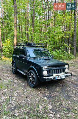 Внедорожник / Кроссовер ВАЗ 21214 / 4x4 2005 в Львове