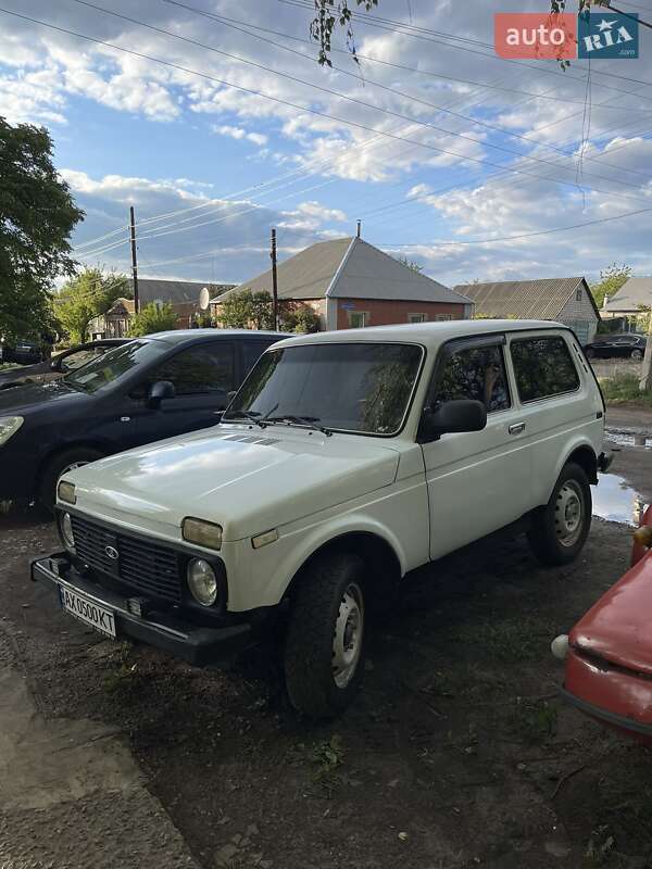 Внедорожник / Кроссовер ВАЗ 21214 / 4x4 2003 в 