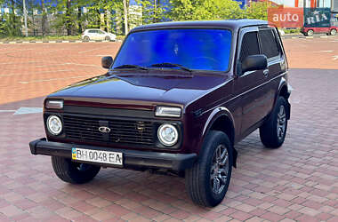 Позашляховик / Кросовер ВАЗ 21214 / 4x4 2013 в Одесі