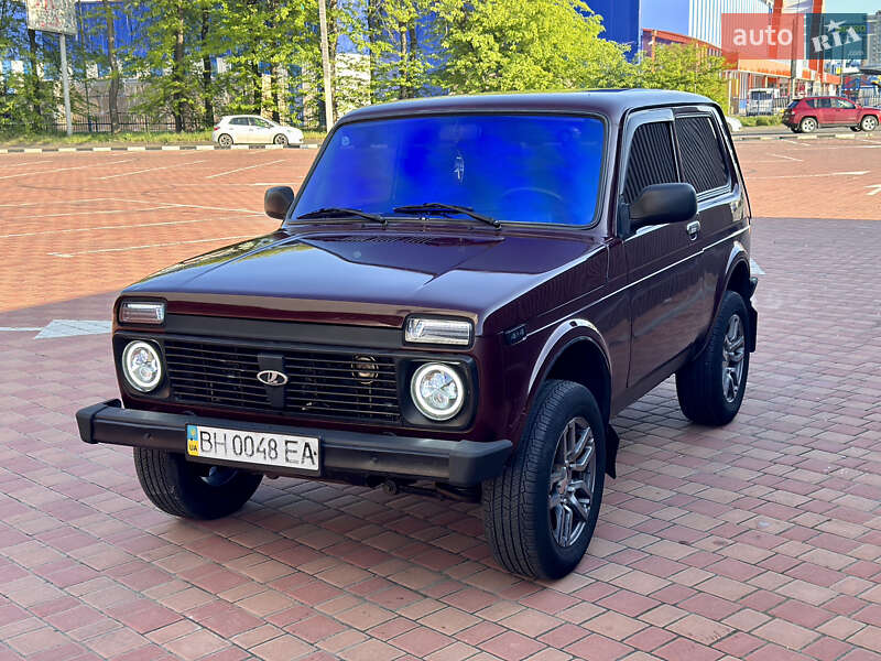 ВАЗ / Lada 21214 / 4x4 2013