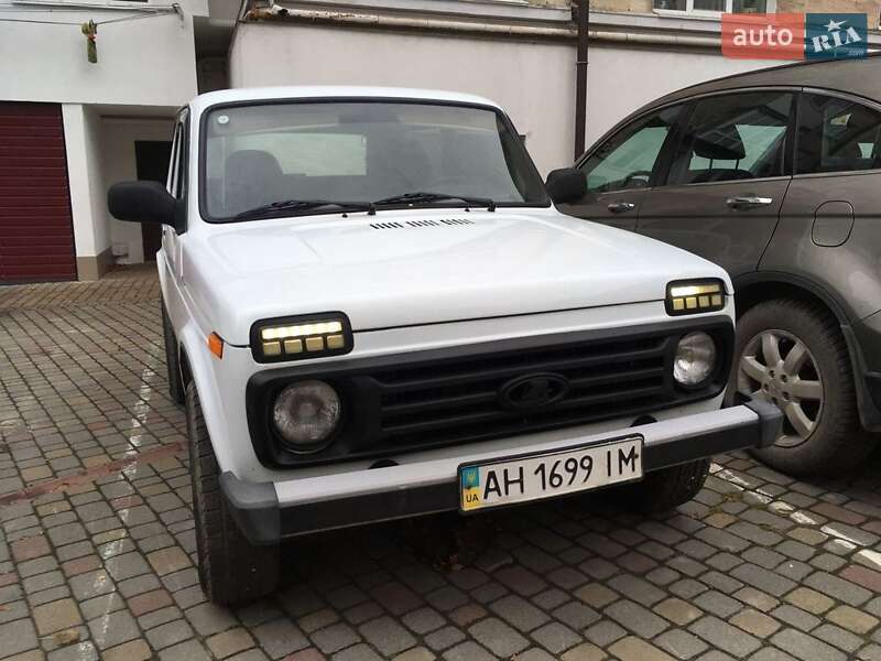 Внедорожник / Кроссовер ВАЗ 21214 / 4x4 2014 в 