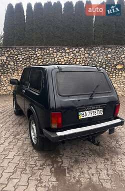 Внедорожник / Кроссовер ВАЗ 21214 / 4x4 2013 в 