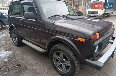 Позашляховик / Кросовер ВАЗ 21214 / 4x4 2015 в 