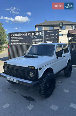 Позашляховик / Кросовер ВАЗ 21214 / 4x4 2006 в Міжгір'ї