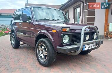 Внедорожник / Кроссовер ВАЗ 21214 / 4x4 2004 в Миргороде