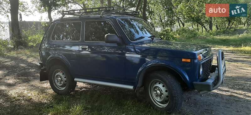 Внедорожник / Кроссовер ВАЗ / Lada 21214 / 4x4 2010 в Харькове фото 3 Внедорожник / Кроссовер ВАЗ / Lada 21214 / 4x4 2010 в Харькове