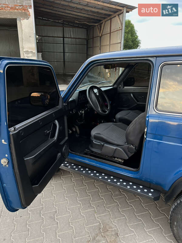 Позашляховик / Кросовер ВАЗ / Lada 21214 / 4x4 2013 в Снятині