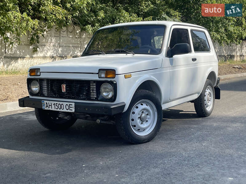 Внедорожник / Кроссовер ВАЗ / Lada 21214 / 4x4 2015 в Днепре