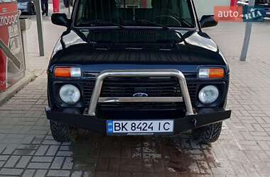 Внедорожник / Кроссовер ВАЗ 21214 / 4x4 2011 в Дубно