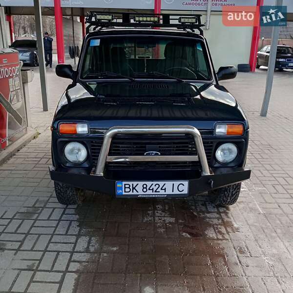 Внедорожник / Кроссовер ВАЗ / Lada 21214 / 4x4 2011 в Дубно