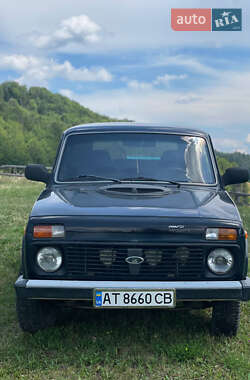 Позашляховик / Кросовер ВАЗ 21214 / 4x4 2011 в Івано-Франківську