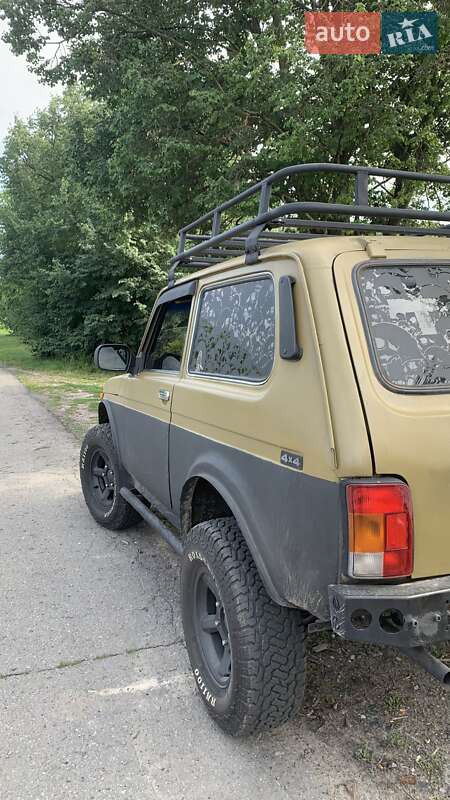 Внедорожник / Кроссовер ВАЗ / Lada 21214 / 4x4 2012 в Пирятине