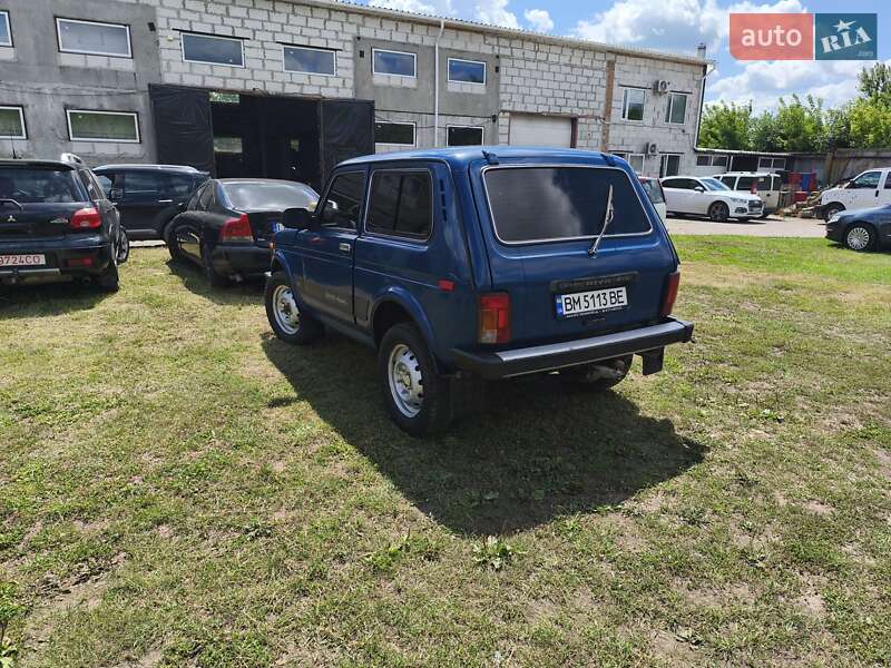 Позашляховик / Кросовер ВАЗ / Lada 21214 / 4x4 2010 в Сумах