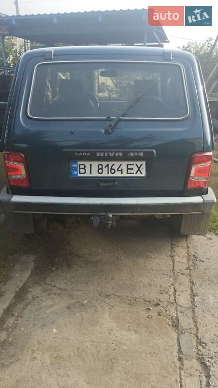 Внедорожник / Кроссовер ВАЗ / Lada 21214 / 4x4 2010 в Кобеляках