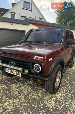 Позашляховик / Кросовер ВАЗ 21214 / 4x4 2007 в Кременці