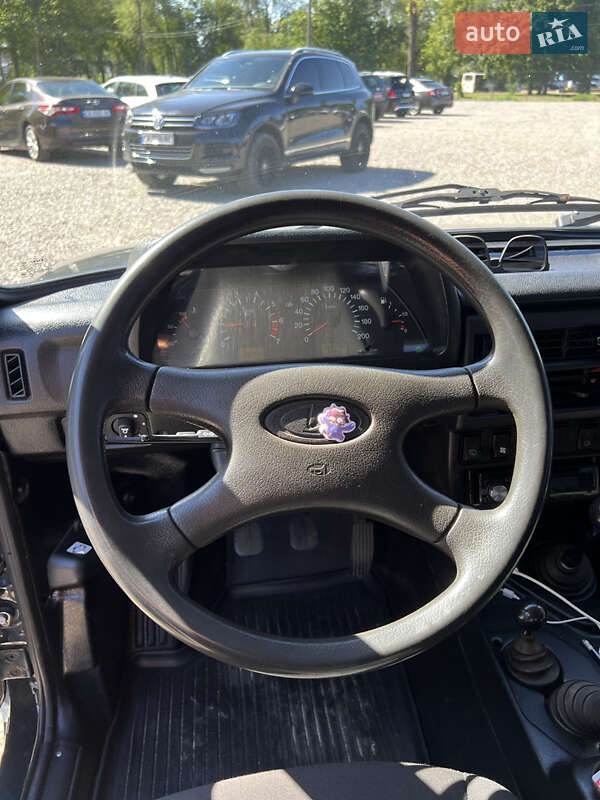 Внедорожник / Кроссовер ВАЗ / Lada 21214 / 4x4 2014 в Черкассах