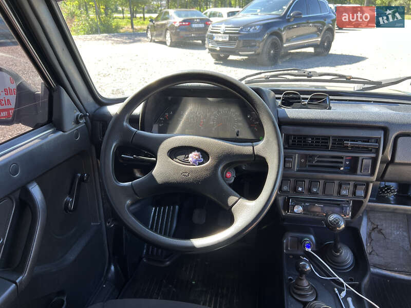 Внедорожник / Кроссовер ВАЗ / Lada 21214 / 4x4 2014 в Черкассах