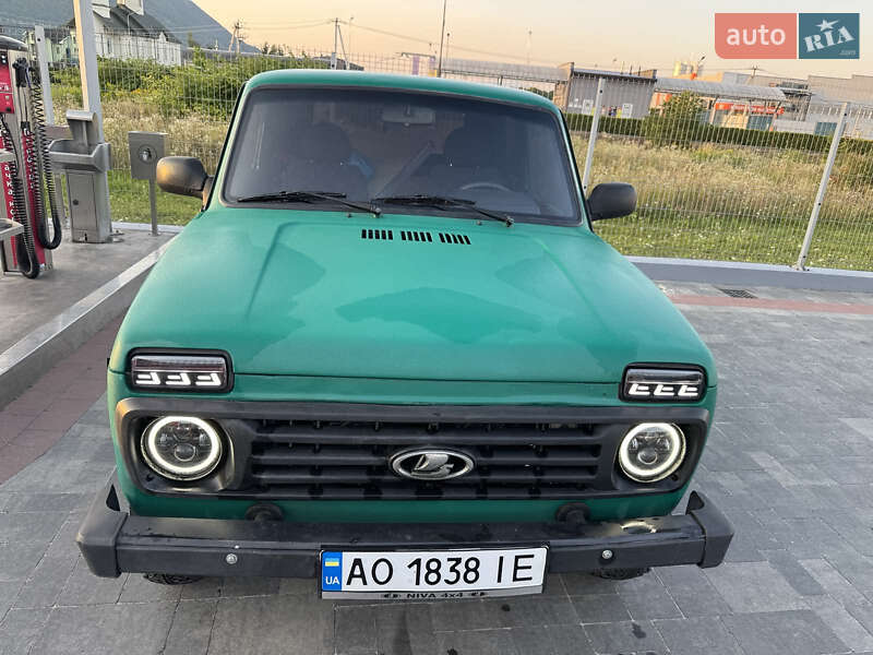 Внедорожник / Кроссовер ВАЗ / Lada 21214 / 4x4 2016 в Хусте