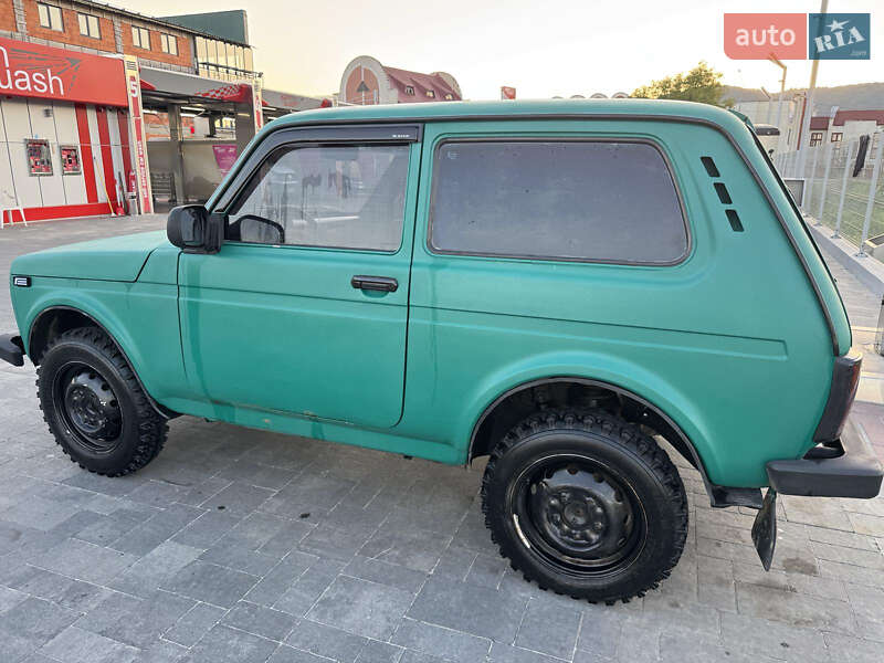 Внедорожник / Кроссовер ВАЗ / Lada 21214 / 4x4 2016 в Хусте