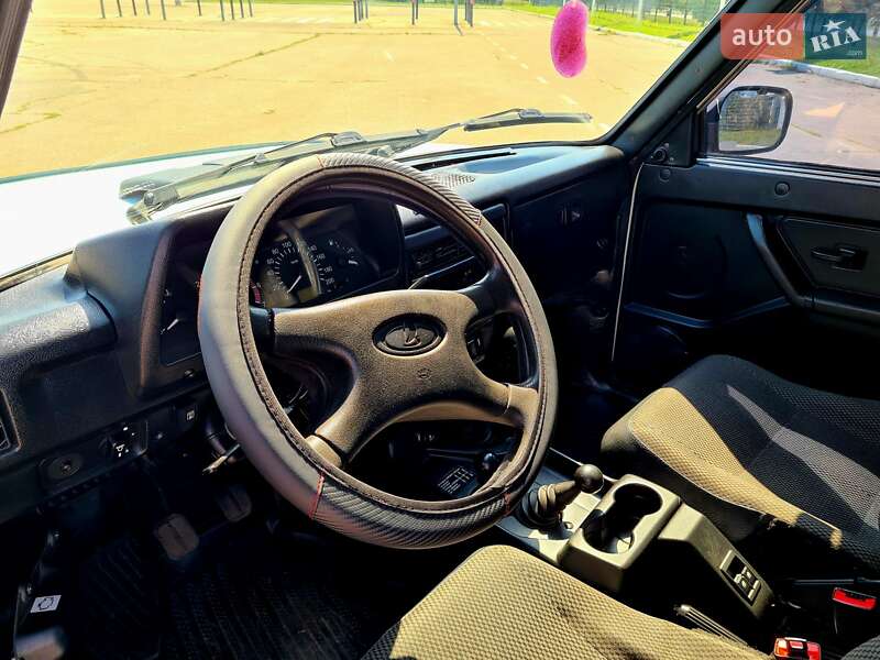 Внедорожник / Кроссовер ВАЗ / Lada 21214 / 4x4 2017 в Харькове